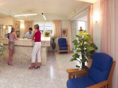 Apartahotel Del Mar Apartahotel San Antonio Abad