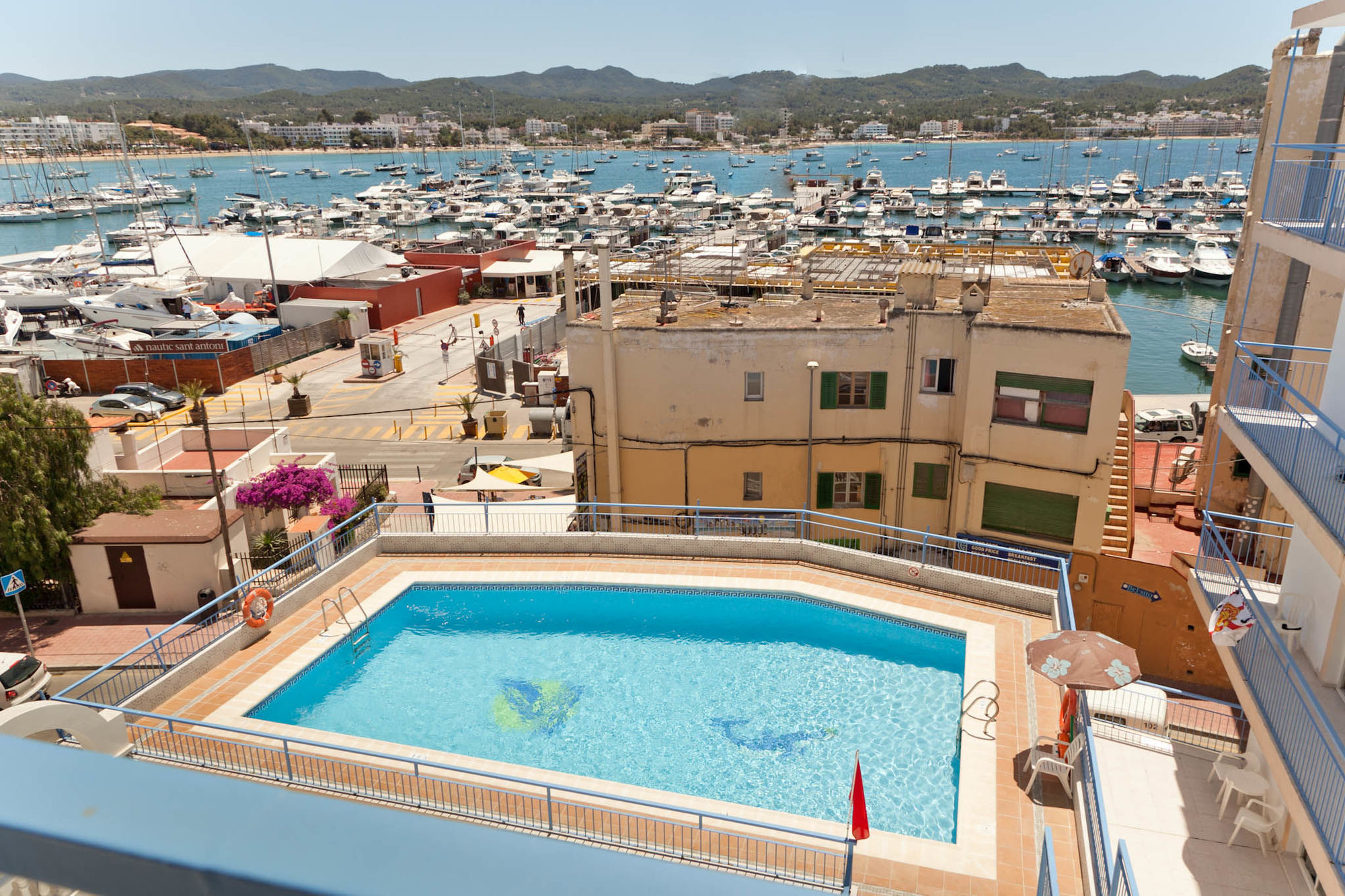 Apartahotel Del Mar San Antonio Abad